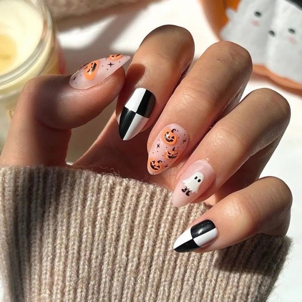 Glamnetic Fall Boo Halloween Press On Nails Short Almond Limited Ed. Ghost NIB